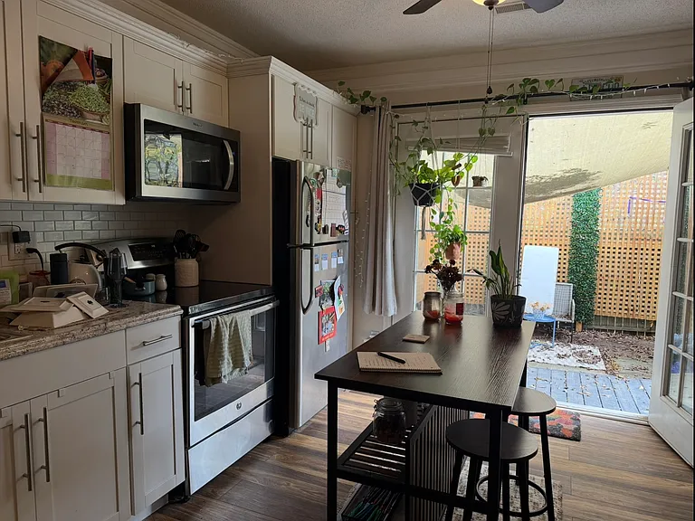 1183 Johnson Rd #1 — Photo 2