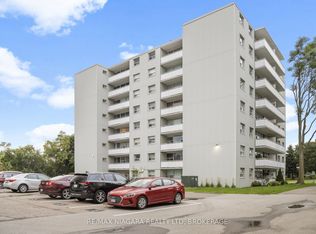 6320 Valley Way #308, Niagara Falls, ON L2E 1Y5