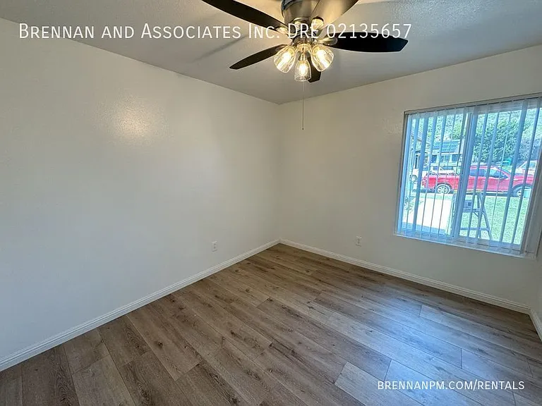 8505 Innsdale Ln — Photo 2