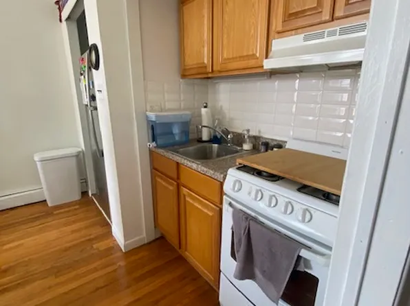 419 Madison Street image 3 of 8