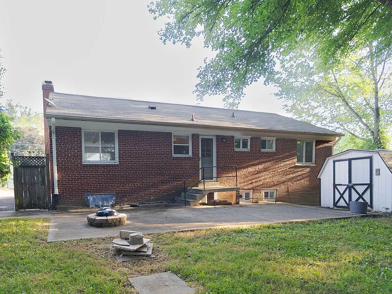 5305 Yorktown Blvd — Photo 33
