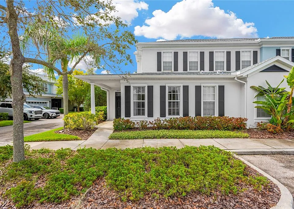 8307 Manor Club Cir #1