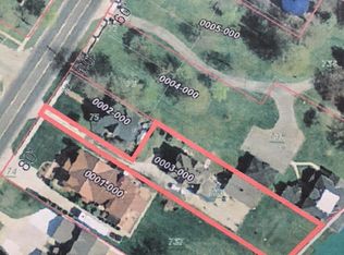 1428 Saint Clair River Dr, Algonac, MI 48001