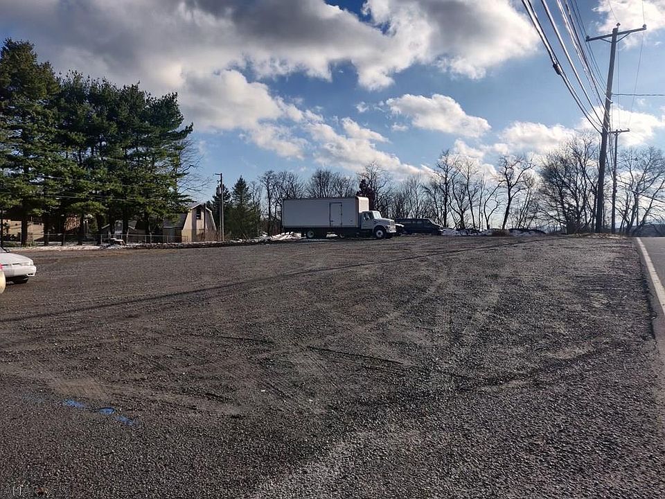 1st image of 4201-13 Broad Ave