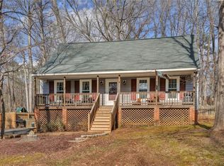 7047 Velvet Antler Dr, Midlothian, VA 23112