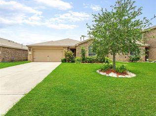 870 Driftwood Ln, La Marque, TX 77568