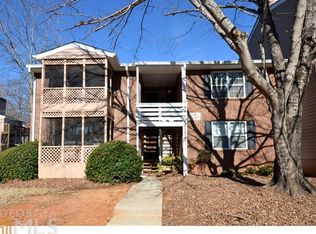 258 Quail Run, Roswell, GA 30076