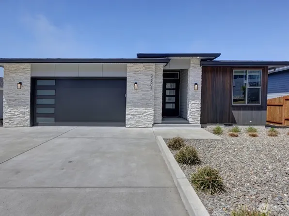 32603 J Place, Ocean Park, WA 98640