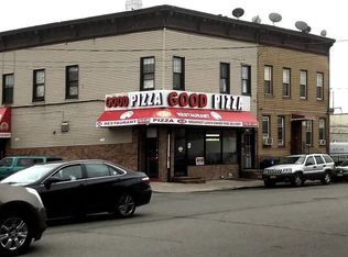 5220 Flushing Ave, Maspeth, NY 11378
