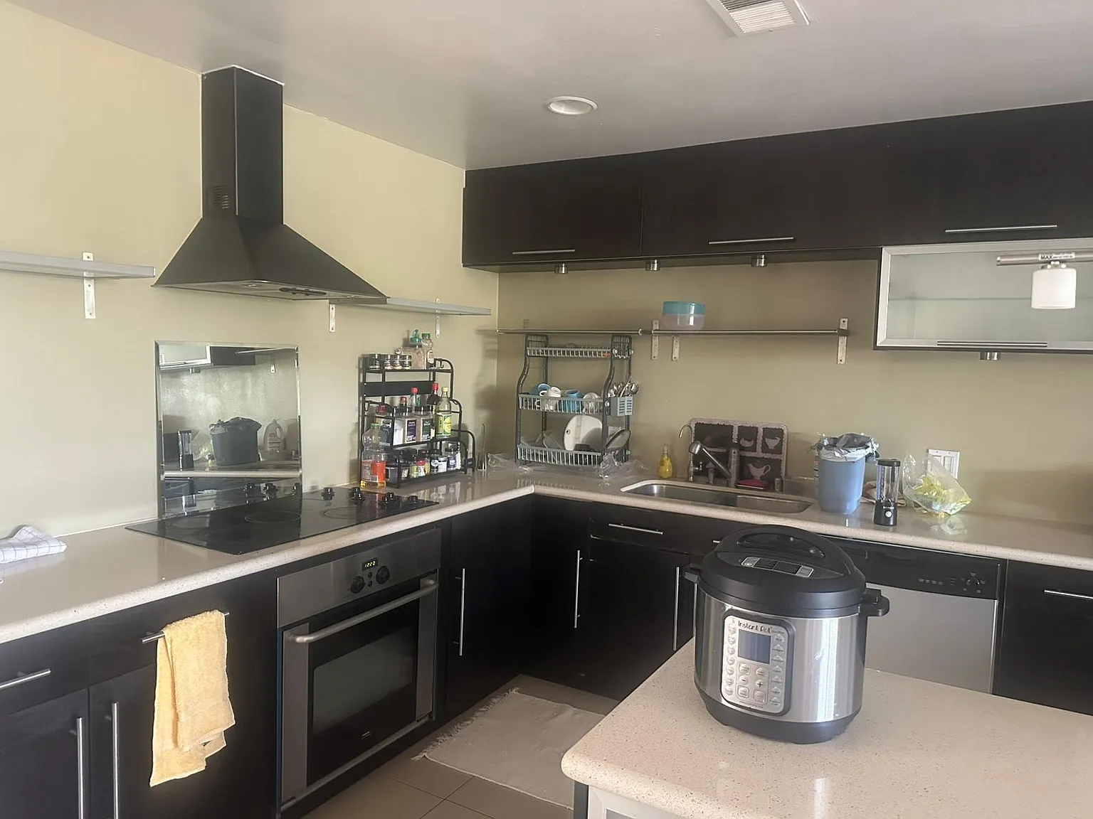 1208 Tina Ln — Photo 3