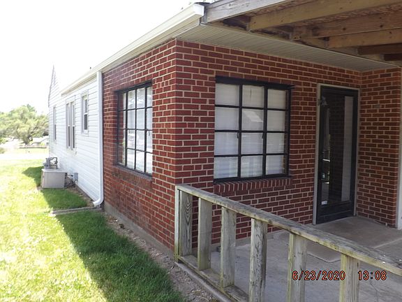 4th image of 800 S Savage St Unit 1