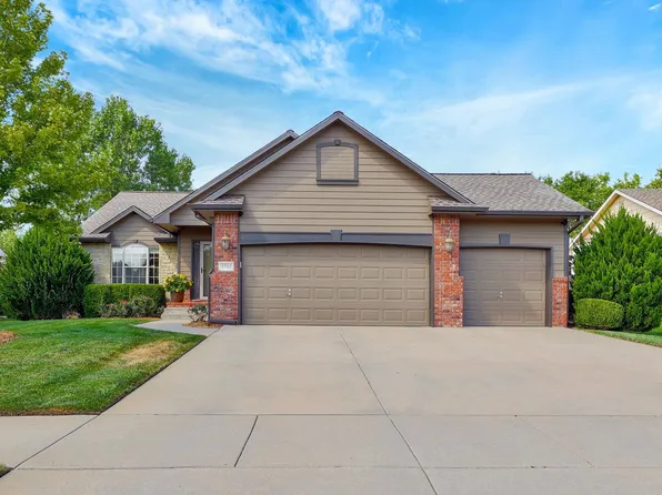 5702 E 49th St N, Wichita, KS 67220