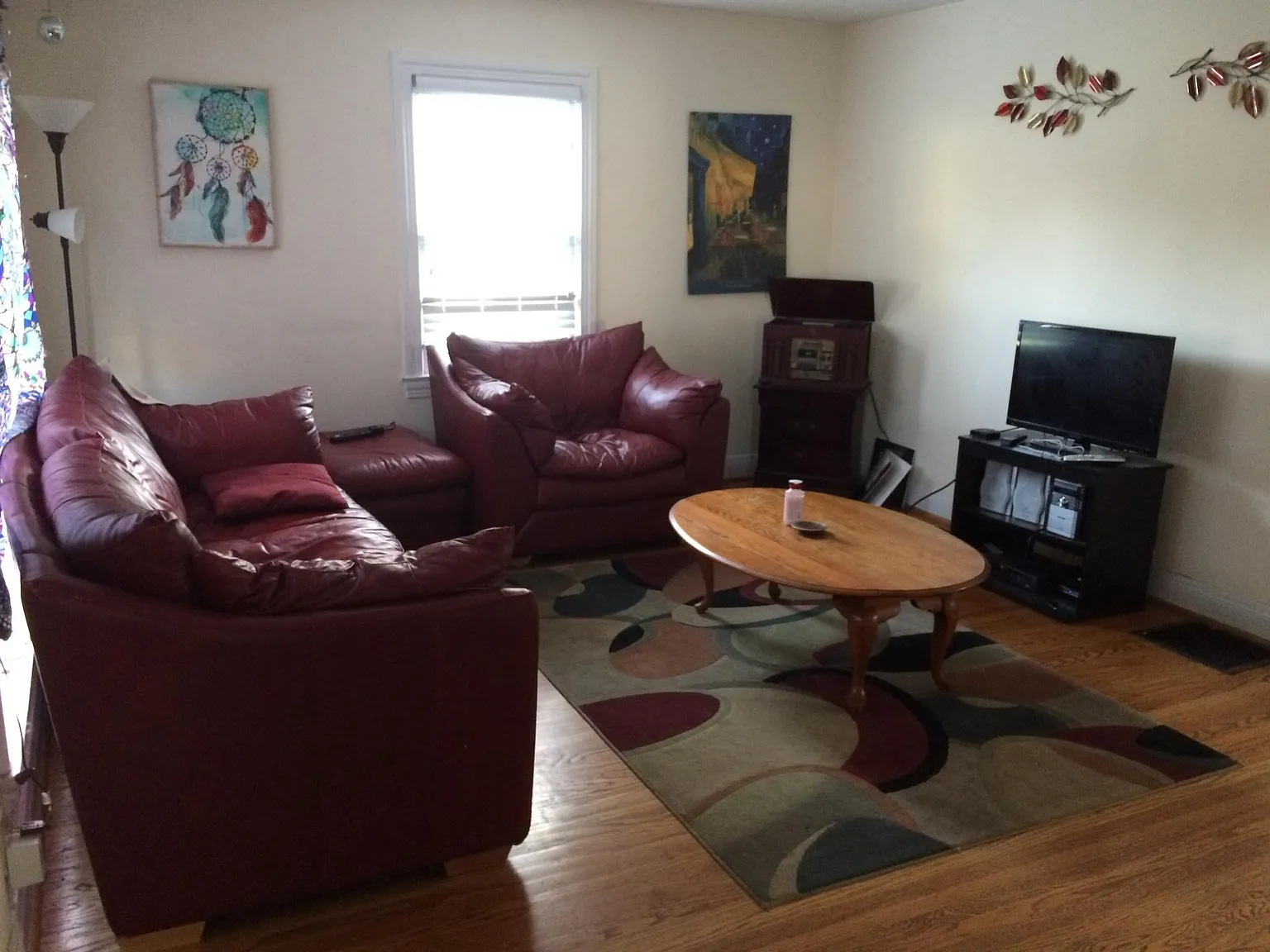 611 Maylawn Ave — Photo 2