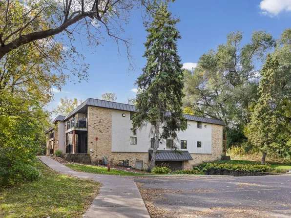 1725 Dellwood Ave APT 204, Roseville, MN 55113