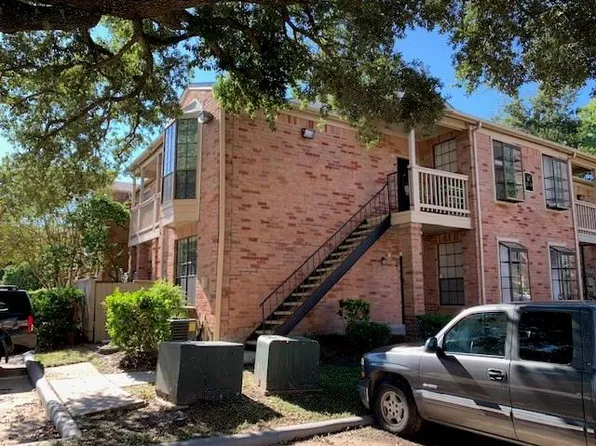 2255 Braeswood Park Dr APT 227, Houston, TX 77030