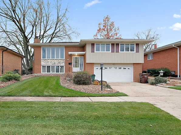 6508 Cedar Rd, Oak Forest, IL 60452