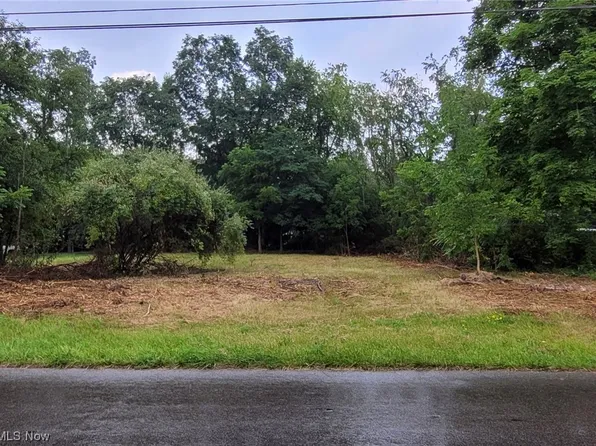 South Blvd, Wadsworth, OH 44281