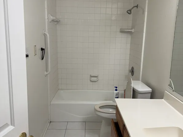 5156 Sugar Mill Rd, Brownsville, TX 78526