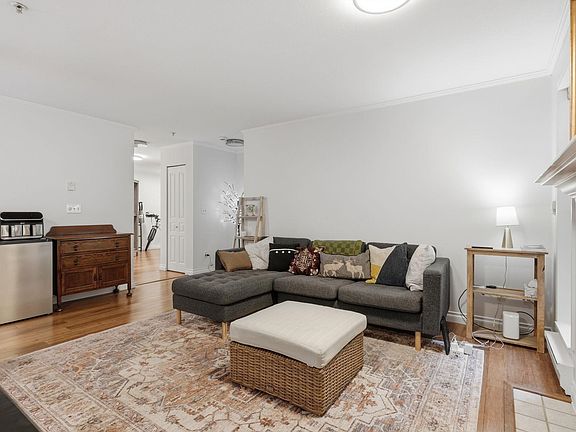 5th image of 33478 Roberts Ave #116