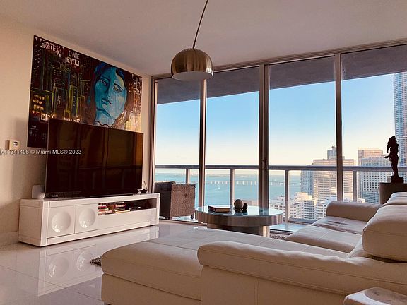 4th image of 495 Brickell Ave APT 2811