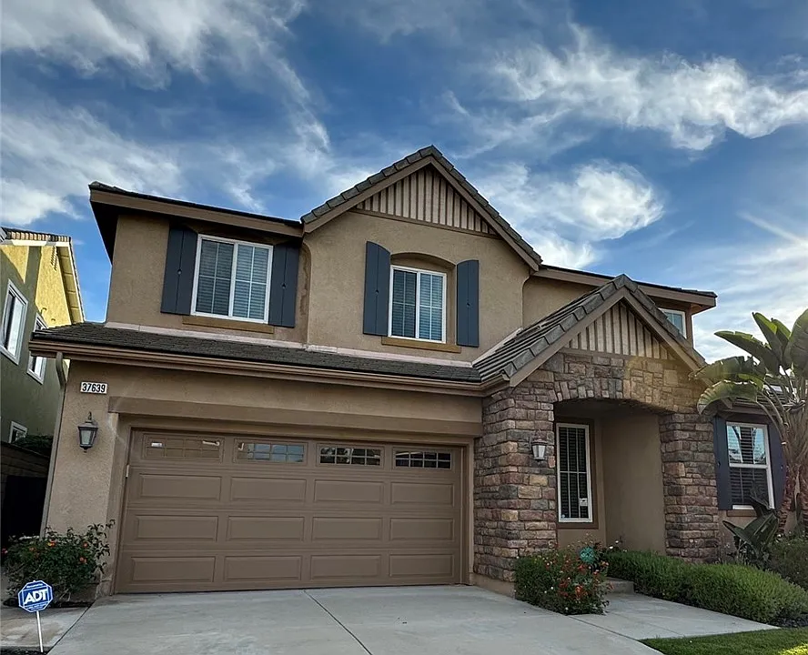 37639 Botanica Pl