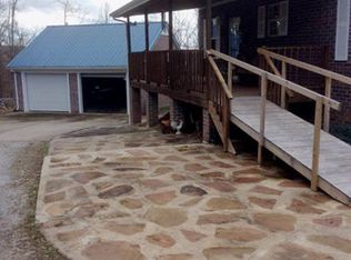 279 Matthews Rd, Crossville, TN 38572