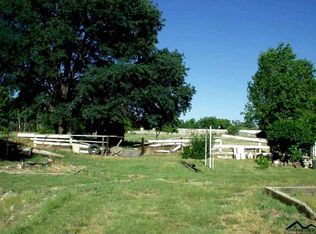 65 Chestnut Ave, Red Bluff, CA 96080