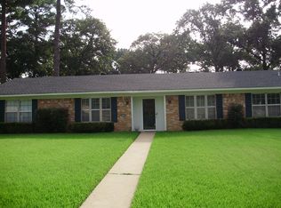 2304 Balsam St, Longview, TX 75605