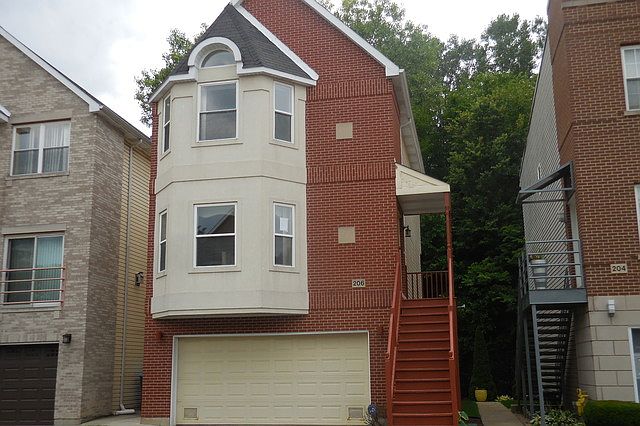 1st image of 1133 E 83rd St Unit 206