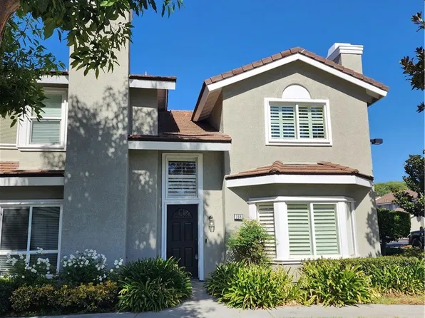 168 Greenmoor #72, Irvine, CA 92614