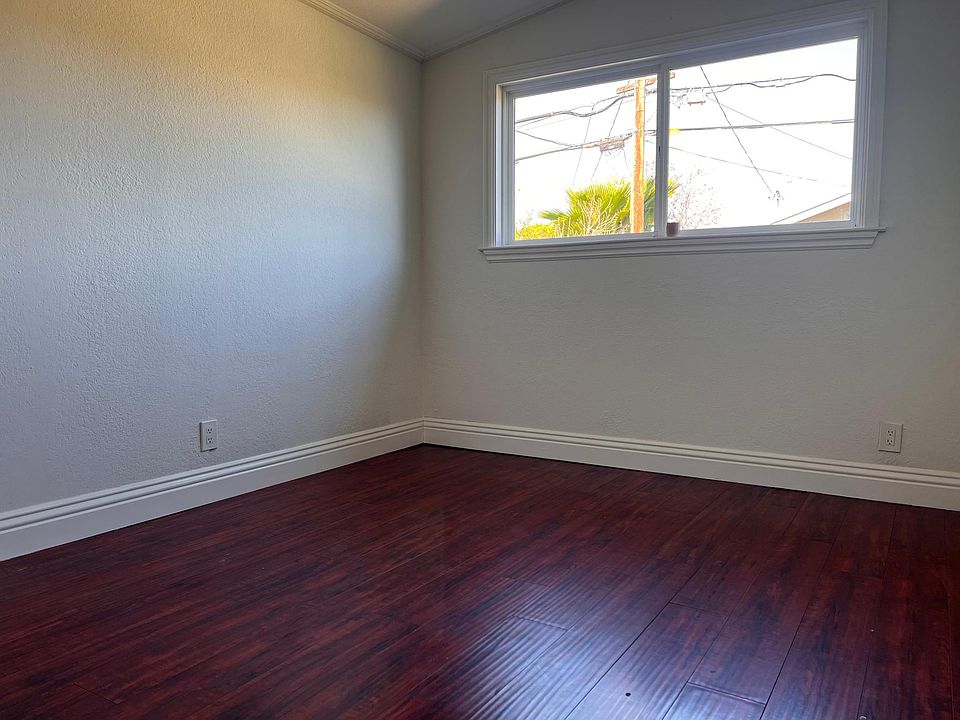 1st image of 1418 Cliffwood Dr