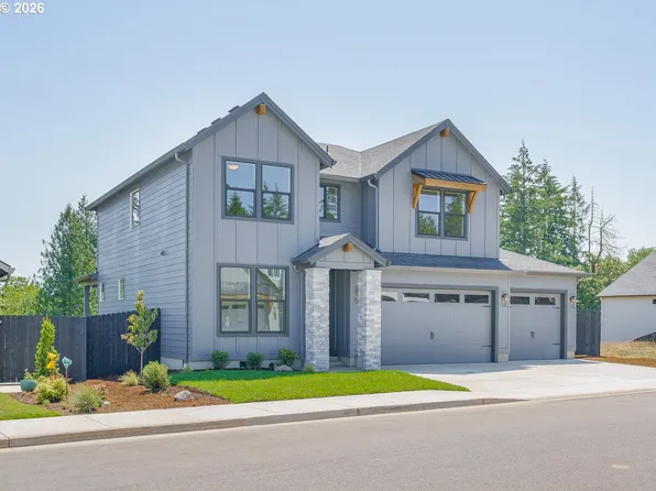 508 W 19th St, La Center, WA 98629