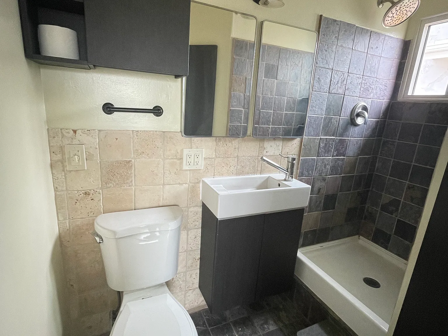 1 bed, 1088 sqft, $1,275 — Photo 4
