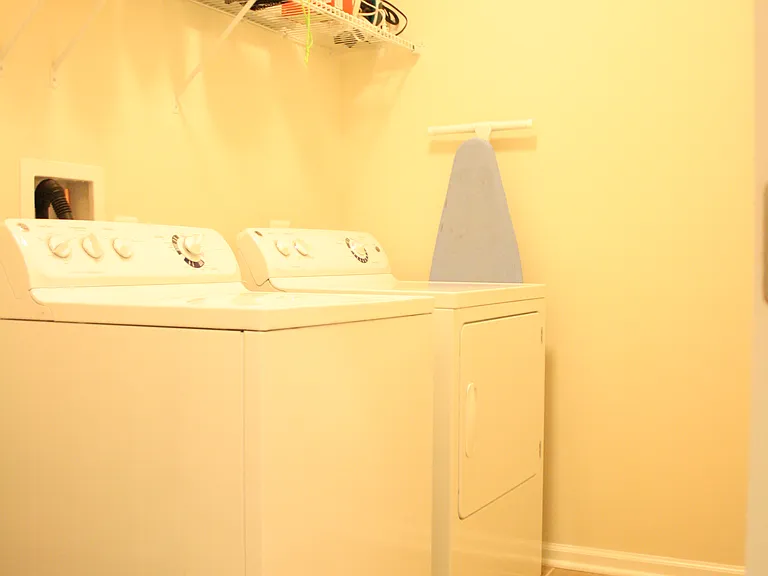9442 Paragon Ct — Photo 20