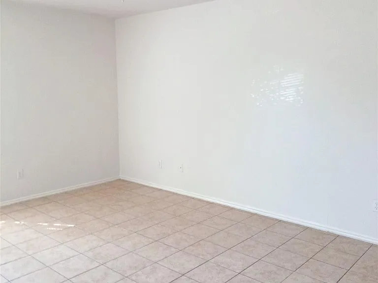 9627 Sugar Hill Dr #B — Photo 23