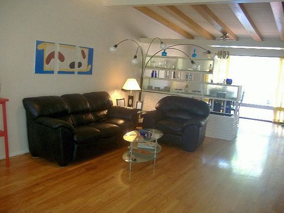 living room with vaulted  ceilings