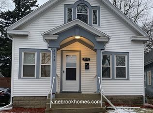 2573 N 54th St, Milwaukee, WI 53210