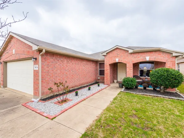 4124 Mantis St, Fort Worth, TX 76106