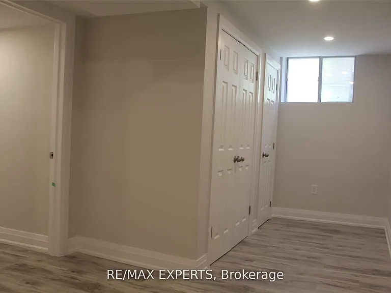 599 Glencairn Ave #BASEMENT — Photo 13