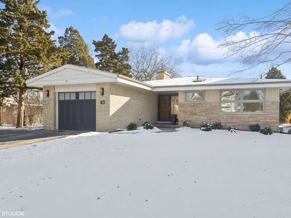 83 Waverly Ave, Clarendon Hills, IL 60514