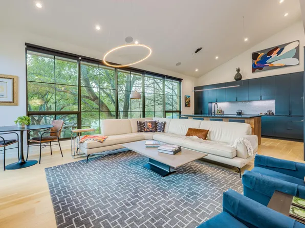 6820 N Cypress Point #33, Austin, TX 78746