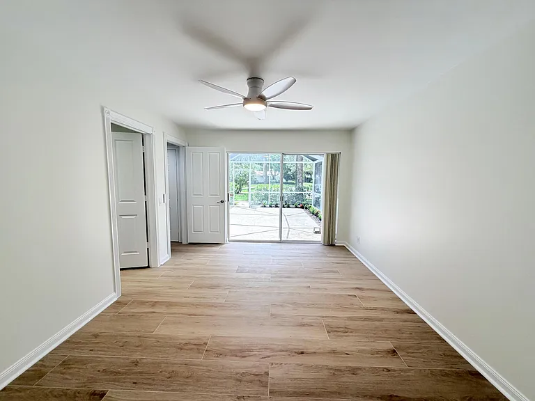 6104 Red Oak Ct — Photo 19