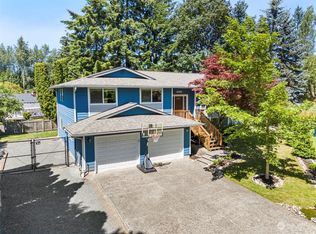 2425 166th Pl SE, Bothell, WA 98012