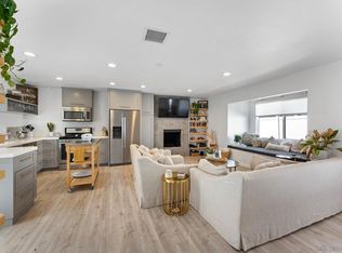 259 Flower St, Costa Mesa, CA 92627