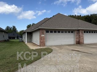 2823 Fairway Hamlet Ct, Fort Smith, AR 72908