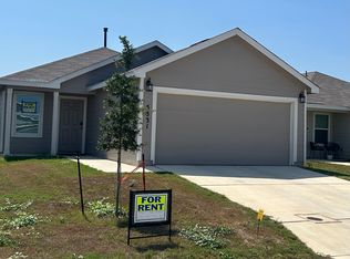 5831 Coahulia Rdg, Seguin, TX 78155