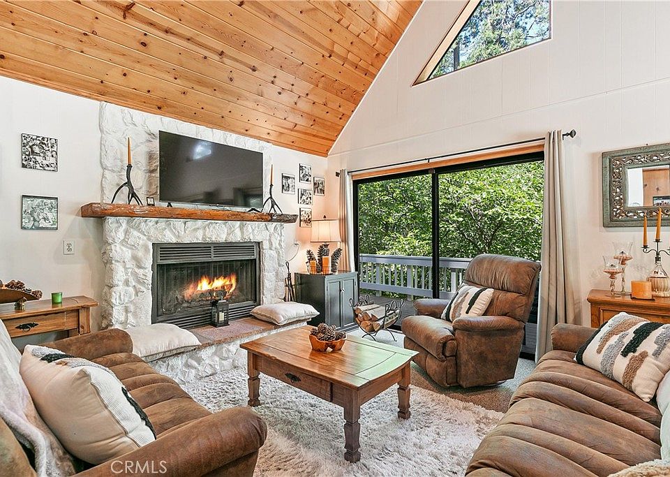 1st image of 841 Cottage Grove Rd