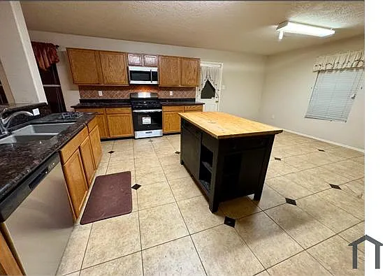 19134 Yaupon Ranch Dr — Photo 21