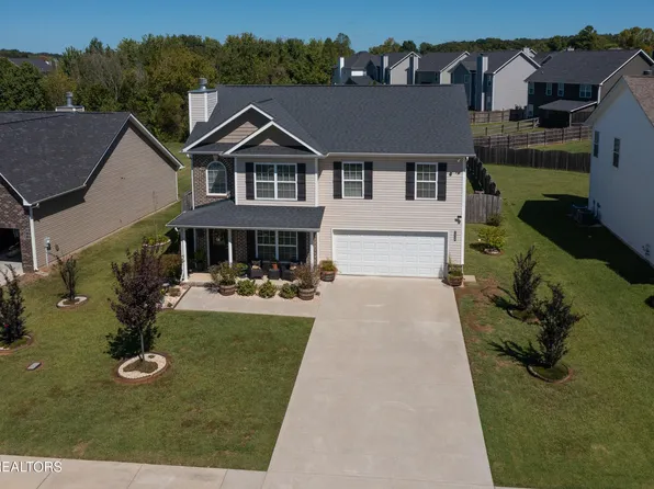 1526 Indigo Dr, Maryville, TN 37803