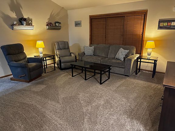 3rd image of 3955 Wright Cir